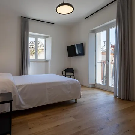 Palazzo Partenope شقة فندقية 4*